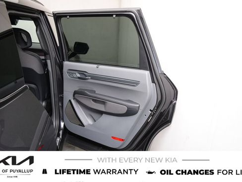 New 2026 Kia EV9 Land AWD/4WD image 13