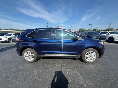 Used 2016 Ford Edge SEL w/ Equipment Group 201A AWD/4WD image 2