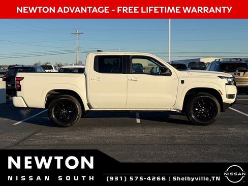 New 2026 Nissan Frontier SV w/ SV Convenience Package AWD/4WD image 3