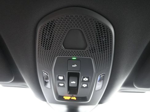 Certified 2026 Porsche Panamera RWD image 12