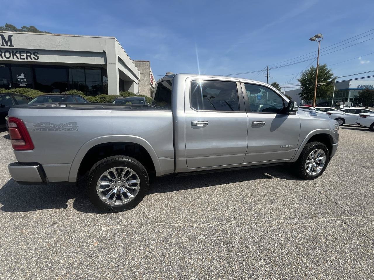 Used 2021 RAM 1500 Laramie w/ Laramie Southwest Edition AWD/4WD image 30