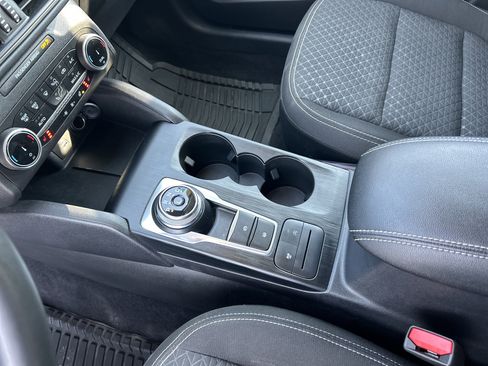 Used 2023 Ford Escape Active AWD/4WD image 22