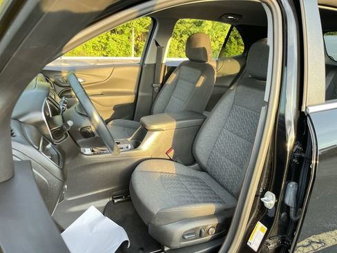 Certified 2023 Chevrolet Equinox LT AWD/4WD image 18