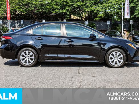 Used 2023 Toyota Corolla LE image 10