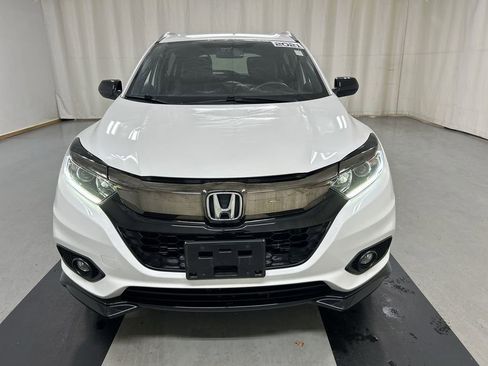 Used 2021 Honda HR-V Sport image 3