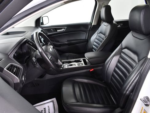 Used 2022 Ford Edge SEL w/ Convenience Package image 6