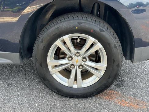Used 2017 Chevrolet Equinox LS FWD image 9