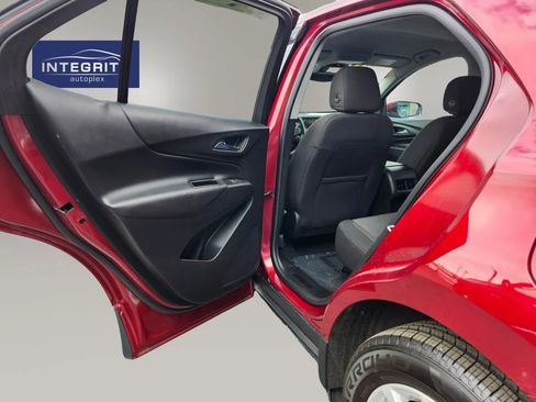 Used 2019 Chevrolet Equinox LT image 25