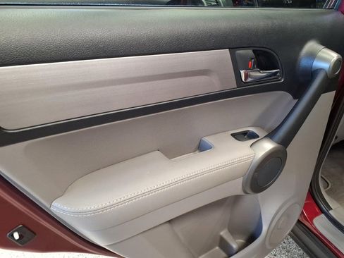 Used 2011 Honda CR-V EX-L image 17