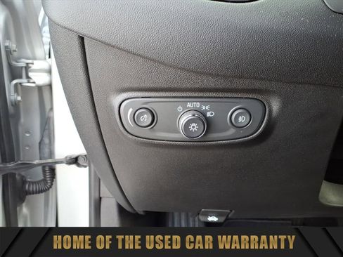 Used 2020 Chevrolet Equinox Premier image 18