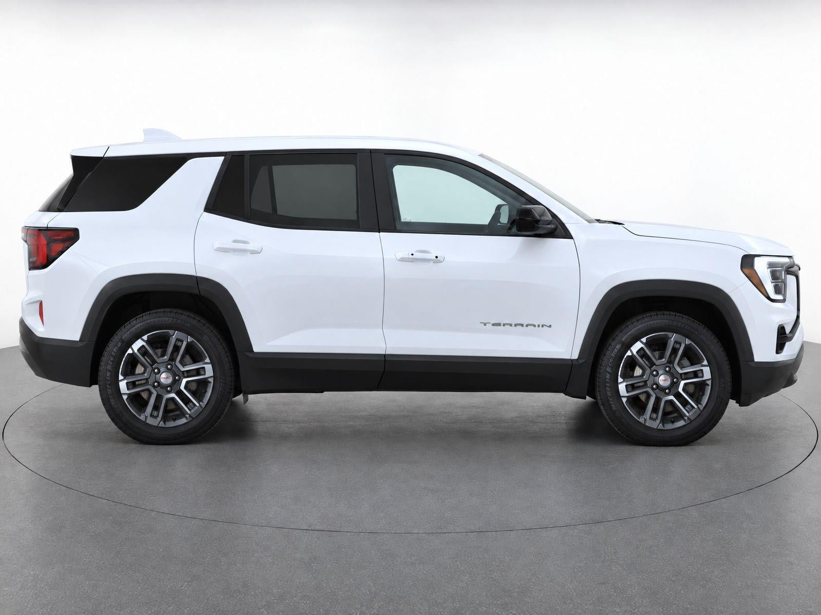 Used 2026 GMC Terrain Elevation AWD/4WD image 4