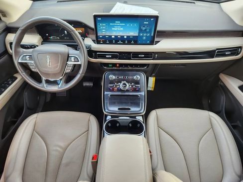 Certified 2023 Lincoln Nautilus Reserve AWD/4WD image 14