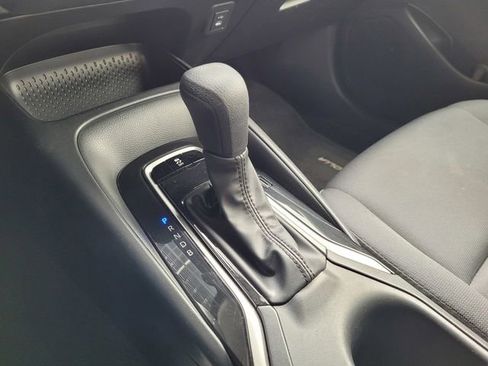 Used 2023 Toyota Corolla LE w/ LE Convenience Package FWD image 12