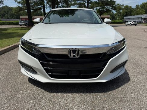 Used 2018 Honda Accord LX image 7
