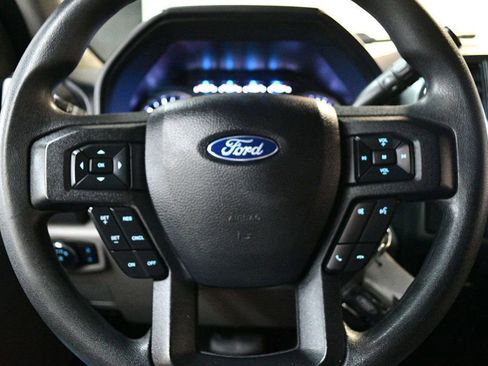 Used 2020 Ford F250 XLT w/ Snow Plow Prep Package image 43