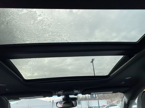 New 2026 Chrysler Pacifica Limited w/ S Appearance Package image 24