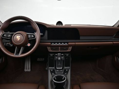 Certified 2026 Porsche 911 Targa 4S AWD/4WD image 7