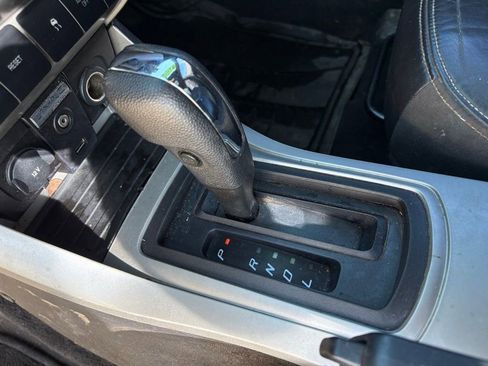 Used 2009 Ford Focus SEL image 19