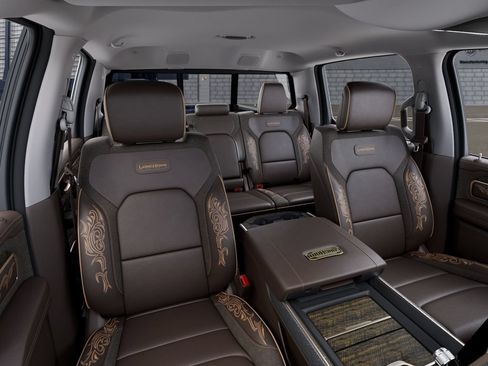 New 2026 RAM 1500 Limited AWD/4WD image 16