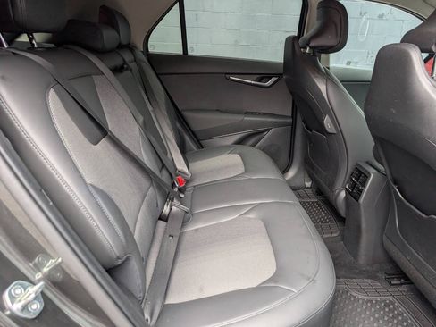 Used 2023 Kia Niro Wind w/ Wind Preserve Package FWD image 9