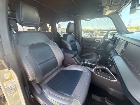Used 2021 Ford Bronco Outer Banks AWD/4WD image 23