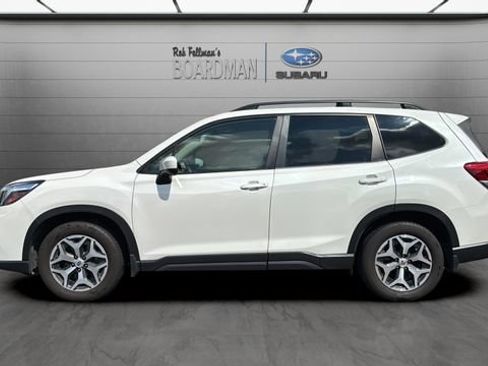 Used 2021 Subaru Forester Premium AWD/4WD image 9