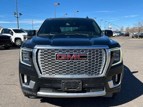 Used 2022 GMC Yukon Denali AWD/4WD image 9