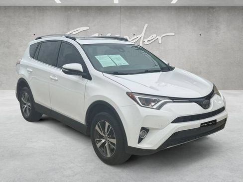 Used 2017 Toyota RAV4 XLE w/ Plus Extra Value Package FWD image 2