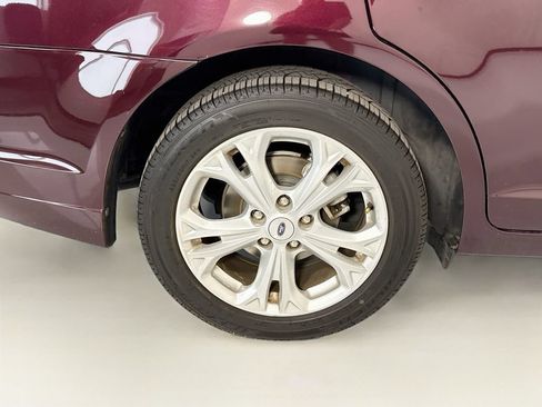 Used 2012 Ford Fusion SE FWD image 32