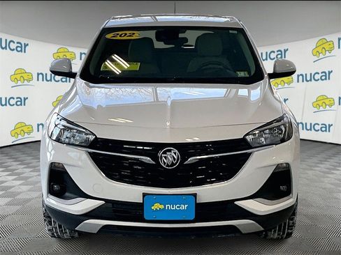 Used 2023 Buick Encore GX Preferred w/ Cold Weather Comfort Package image 2