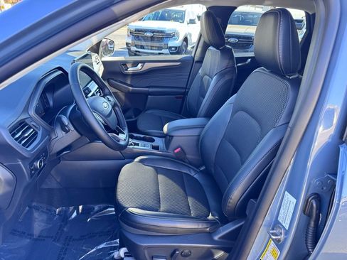 New 2026 Ford Escape SE image 21