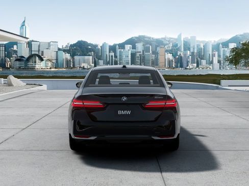 New 2027 BMW 530i RWD image 5
