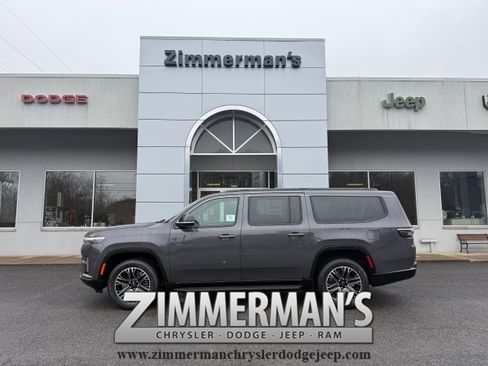 New 2026 Jeep Grand Wagoneer L 4WD image 1