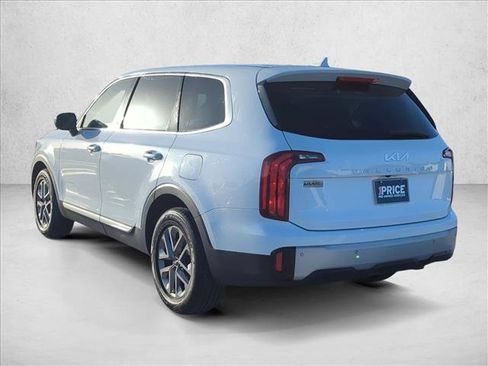 Used 2023 Kia Telluride LX image 6