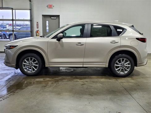 New 2025 MAZDA CX-5 AWD 2.5 S w/ Select Package image 6