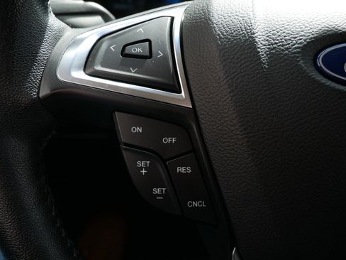 Certified 2019 Ford Edge SEL w/ Equipment Group 201A FWD image 17