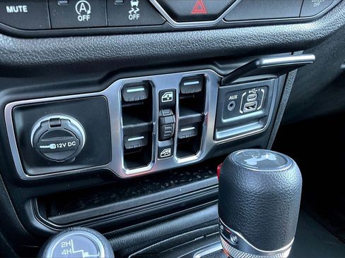 New 2025 Jeep Wrangler Sport S image 26