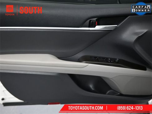 Used 2023 Toyota Camry SE image 22
