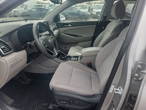 Used 2020 Hyundai Tucson Value AWD/4WD image 19