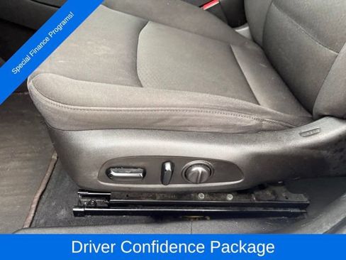 Used 2019 Chevrolet Malibu LT w/ Driver Confidence Package II FWD image 14