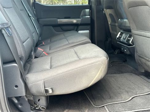 Certified 2021 Ford F150 XLT w/ Equipment Group 302A High image 15