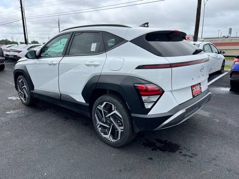 New 2026 Hyundai Kona SEL Premium FWD image 5
