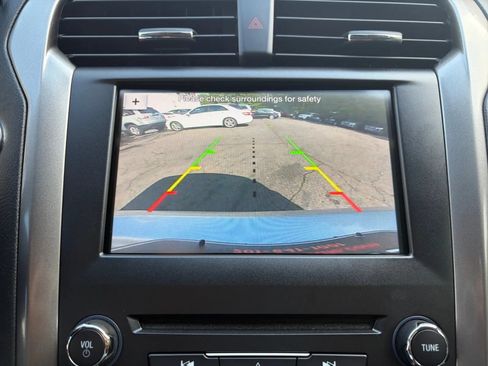 Used 2018 Ford Fusion Energi SE FWD image 34
