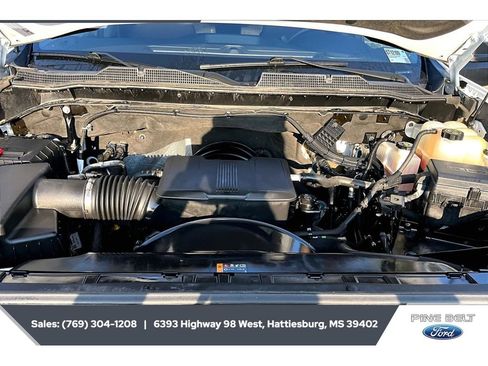 Used 2024 Chevrolet Silverado 2500 Custom w/ Custom Convenience Package AWD/4WD image 8