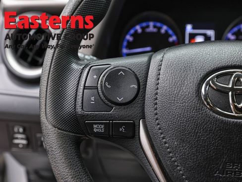 Used 2018 Toyota RAV4 LE w/ All Weather Liner Package FWD image 14