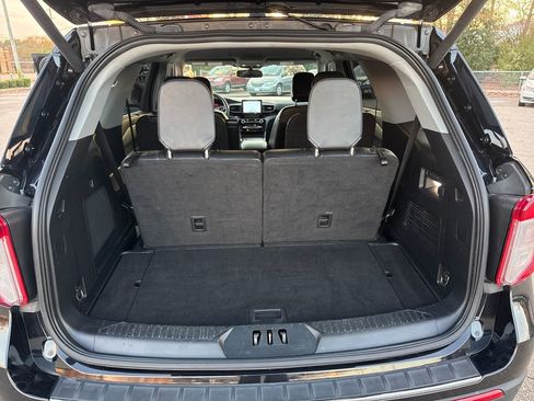 Used 2023 Ford Explorer Limited w/ Equipment Group 301A image 35