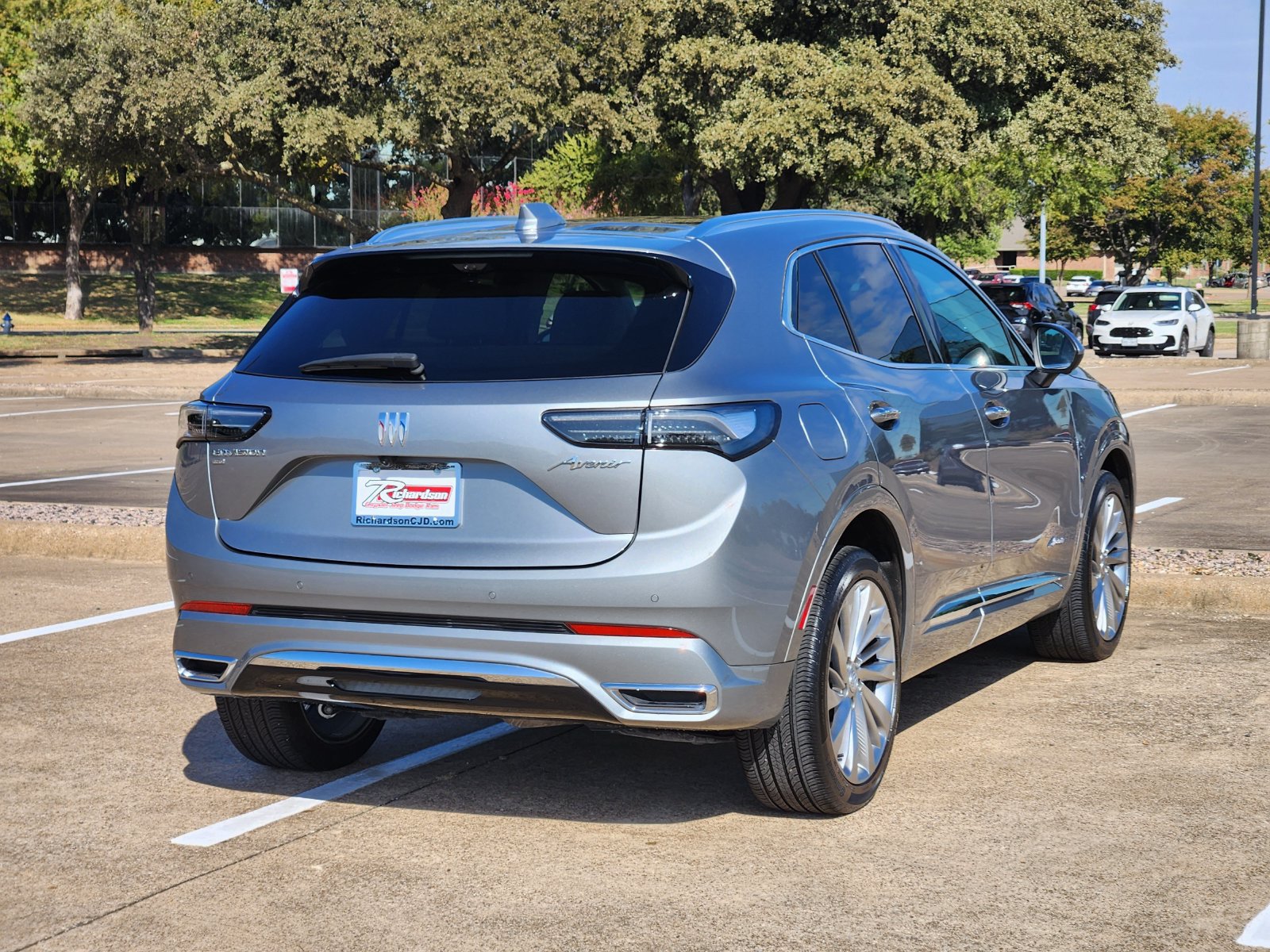 Used 2024 Buick Envision Avenir AWD/4WD image 6