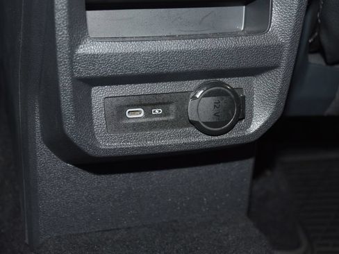 Used 2022 Volkswagen Tiguan SE R-Line AWD/4WD image 29