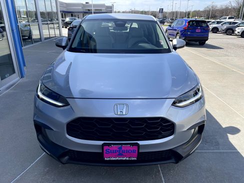 Used 2025 Honda HR-V LX image 5