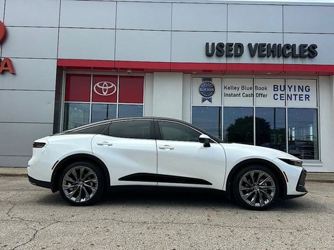 Certified 2023 Toyota Crown w/ Advanced Technology Package AWD/4WD image 6